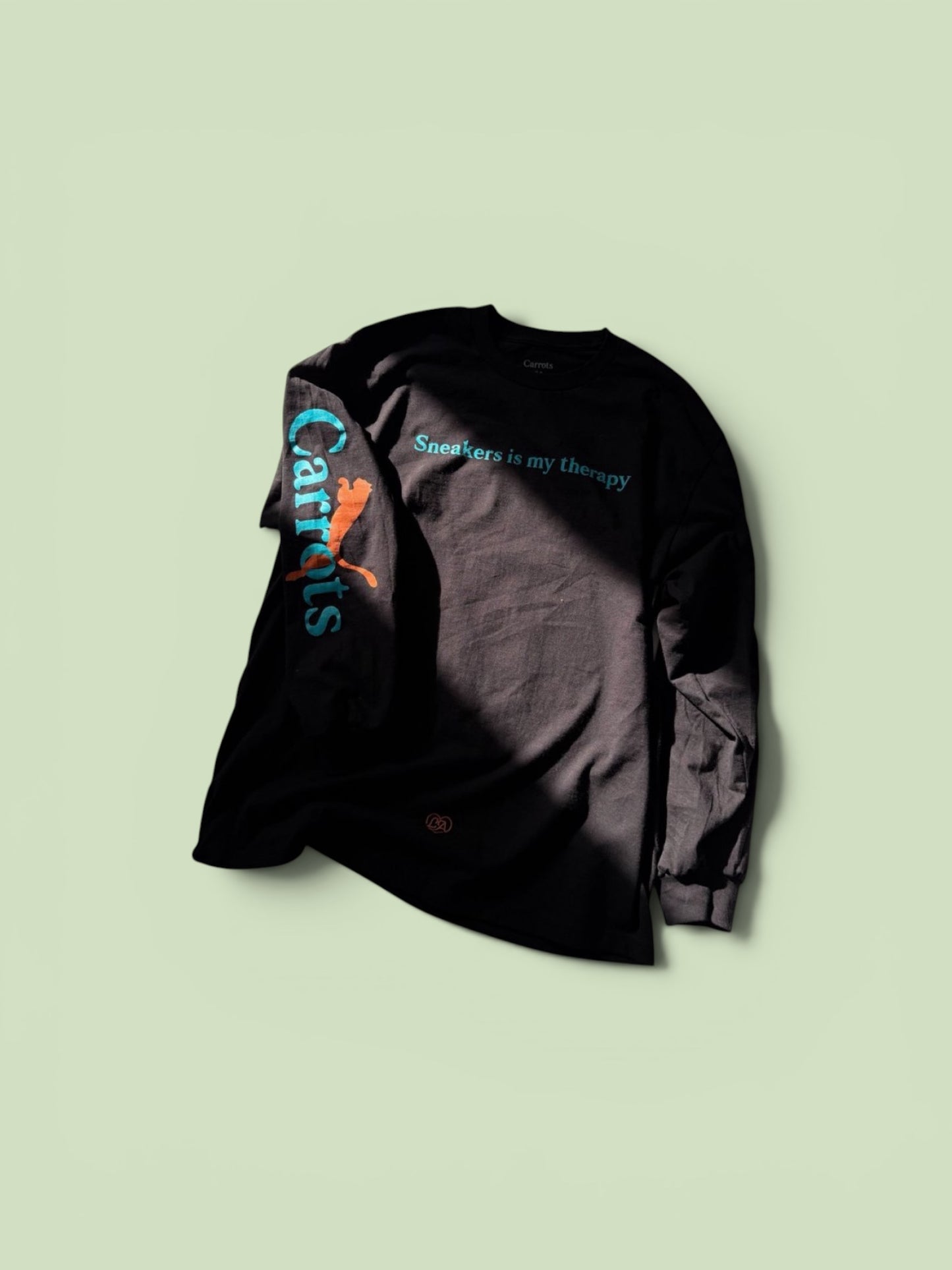 SNEAKERS IS MY THERAPY LONG SLEEVE                     BY LOVE ALWAYS    CARROTS X PUMA